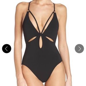 Robin Piccone Swim Suite Sz 8 NWT